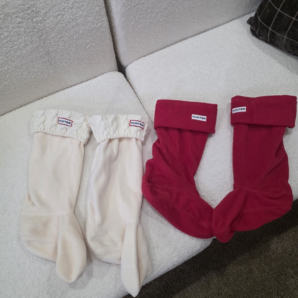 Hunter Boot Socks Set in Cream and Red